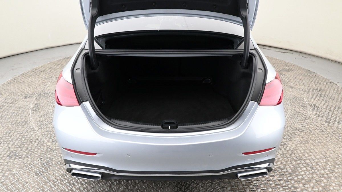 Mercedes-Benz C Class Image 9