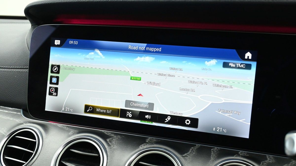 Mercedes-Benz E Class Image 11
