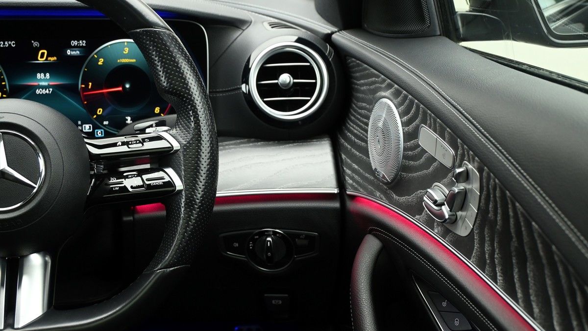 Mercedes-Benz E Class Image 16