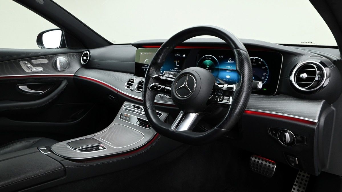 Mercedes-Benz E Class Image 3