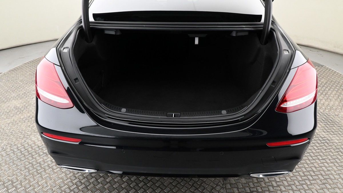 Mercedes-Benz E Class Image 10
