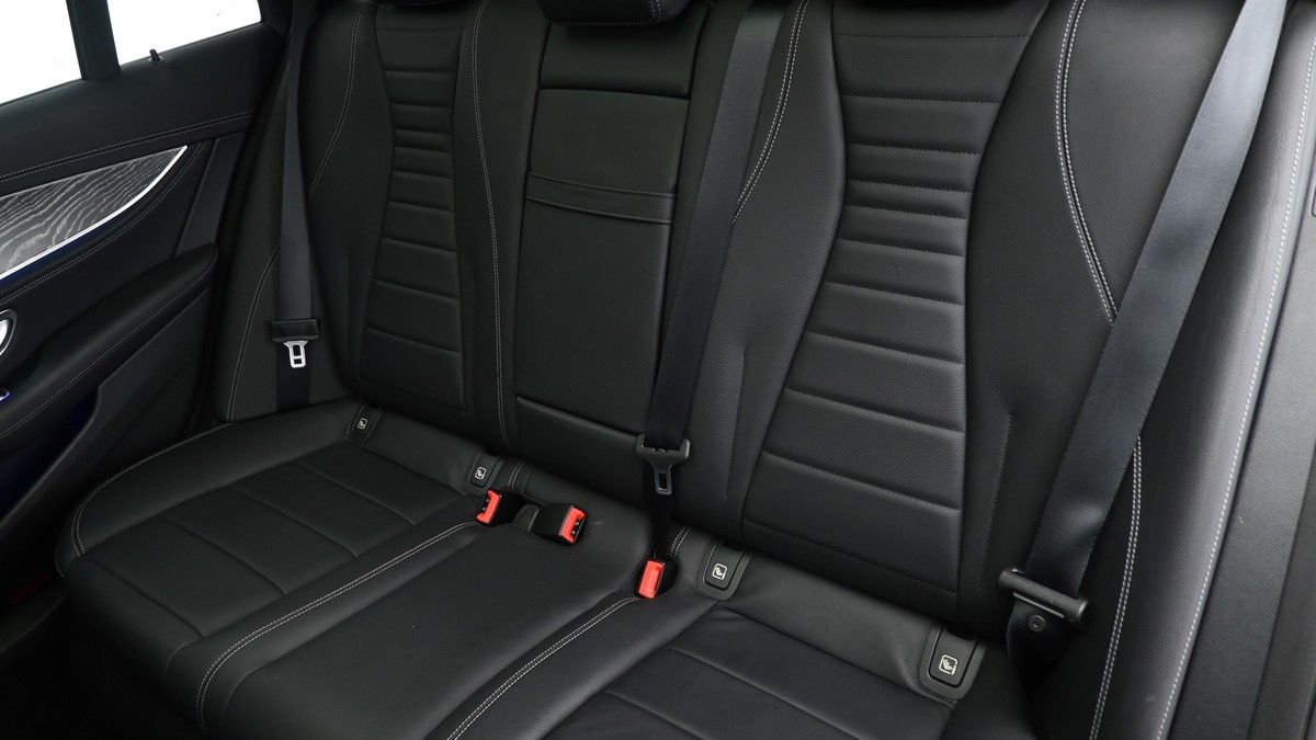Mercedes-Benz E Class Image 5