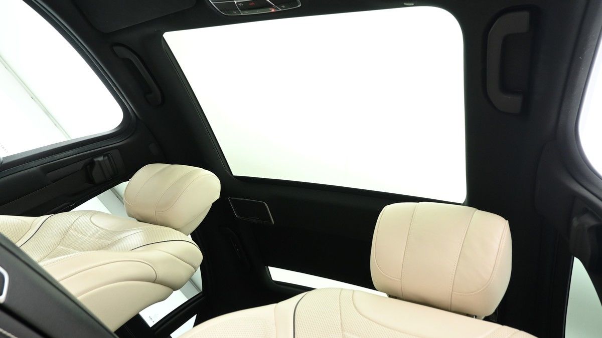 Mercedes-Benz S Class Image 2