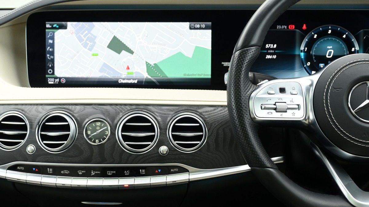 Mercedes-Benz S Class Image 15