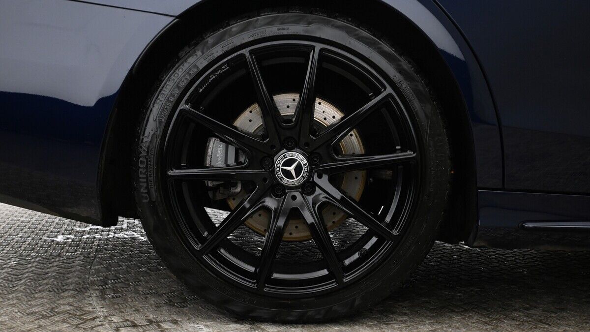 Mercedes-Benz S Class Image 9
