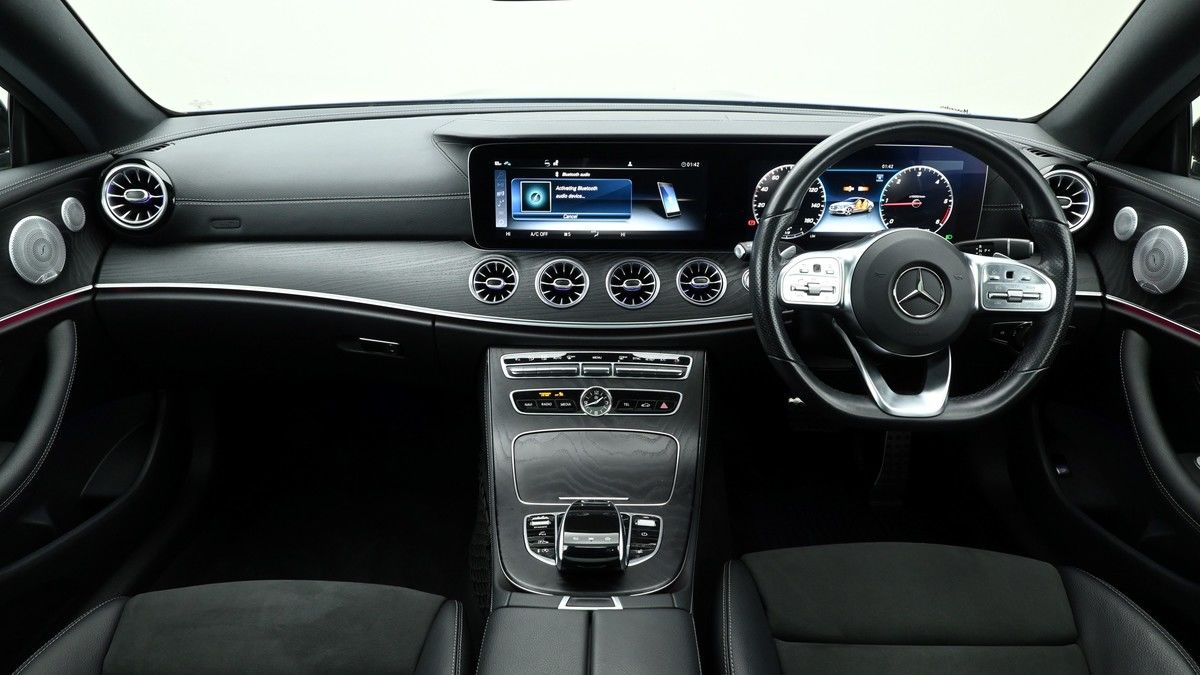 Mercedes-Benz E Class Image 14