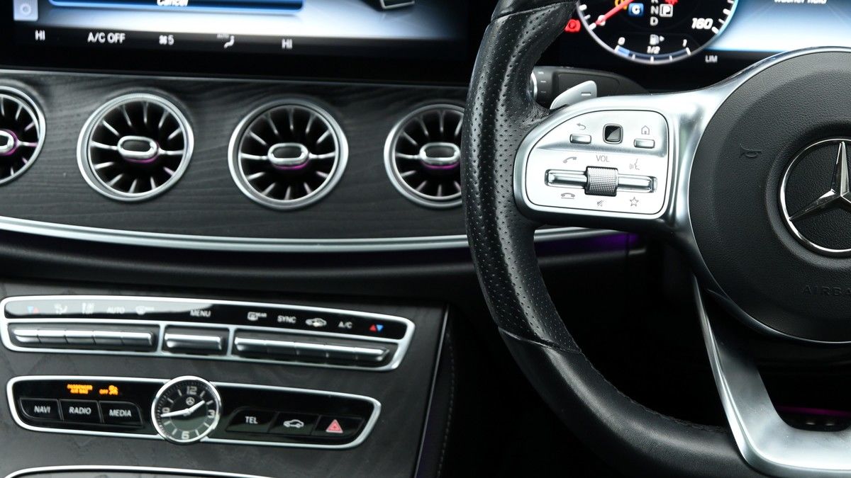 Mercedes-Benz E Class Image 15