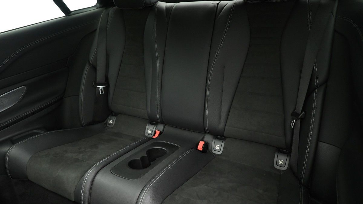 Mercedes-Benz E Class Image 5