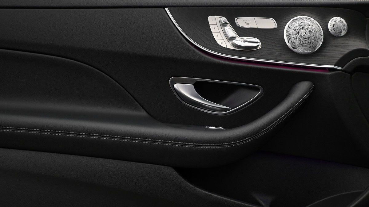 Mercedes-Benz E Class Image 13