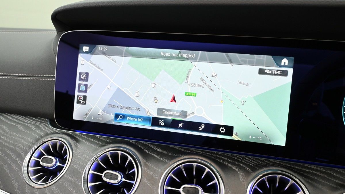 Mercedes-Benz E Class Image 11