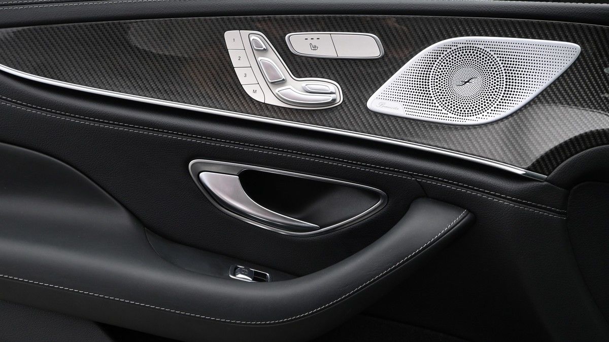Mercedes-Benz AMG GT 63 Image 13
