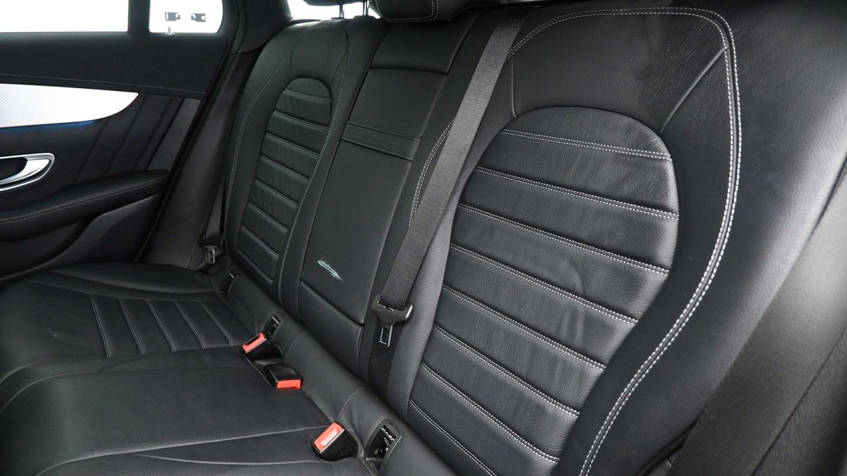 Mercedes-Benz EQC Image 5