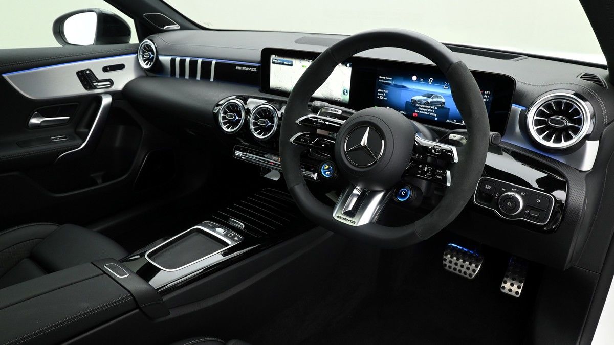 Mercedes-Benz A Class Image 2
