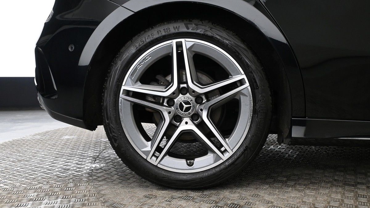 Mercedes-Benz A Class Image 9