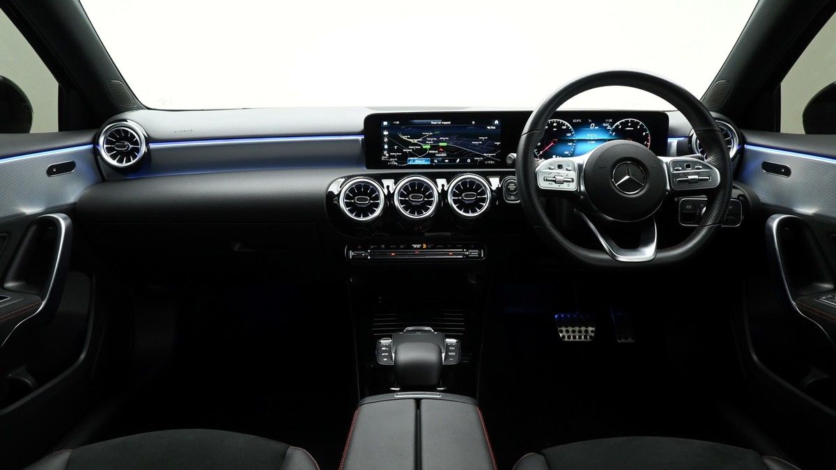Mercedes-Benz A Class Image 14