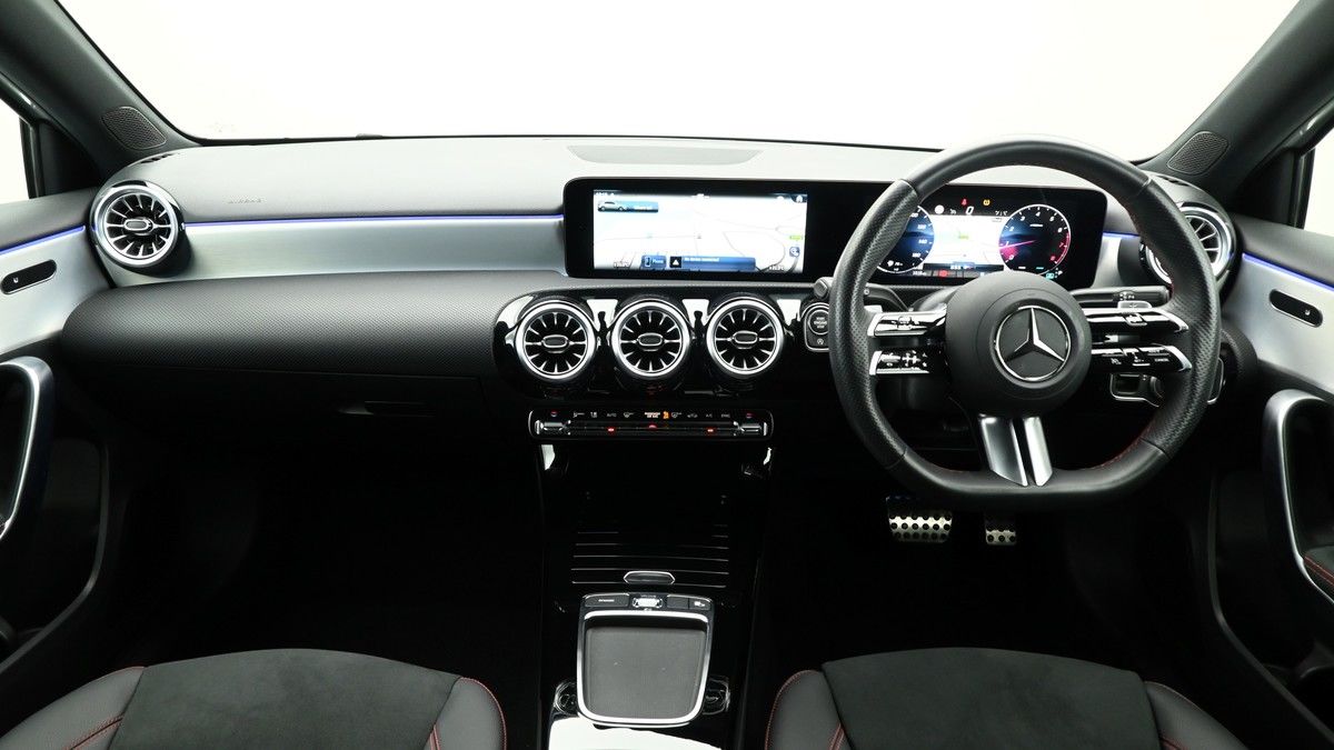 Mercedes-Benz A Class Image 14