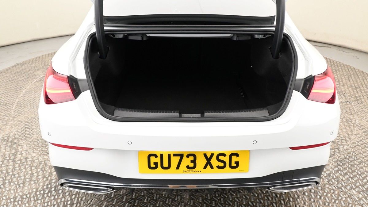 Mercedes-Benz CLA Image 10