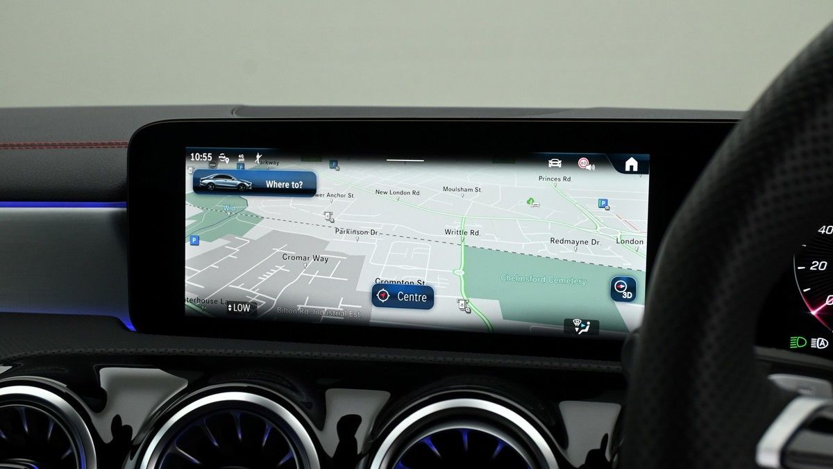 Mercedes-Benz CLA Image 10