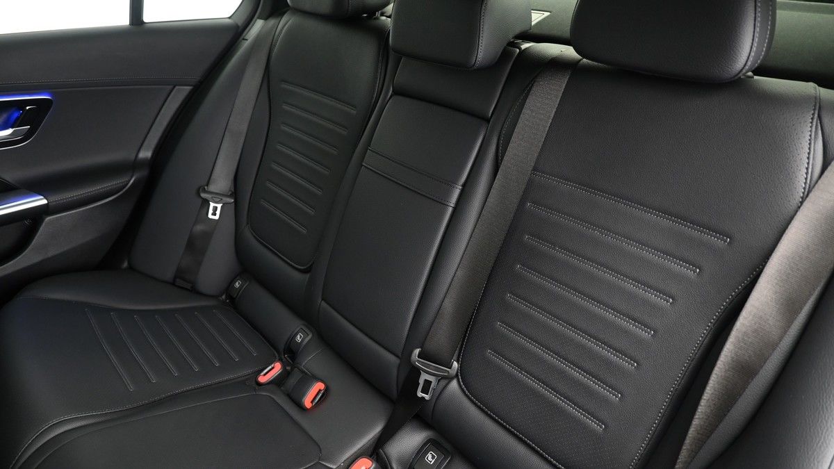 Mercedes-Benz C Class Image 5