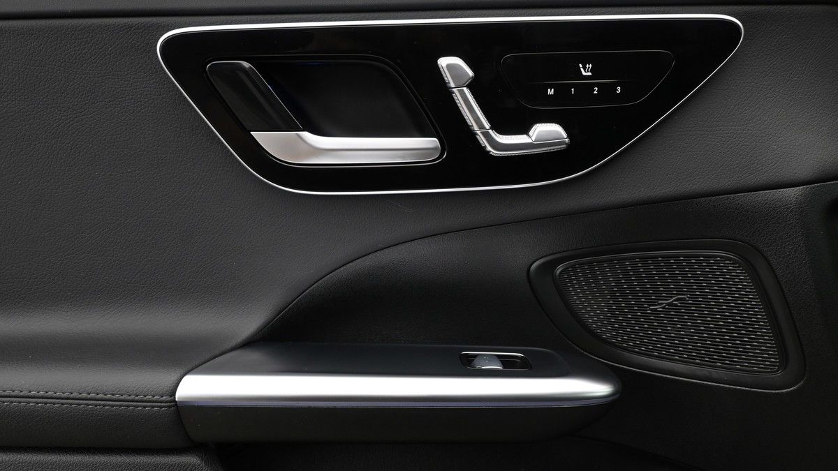 Mercedes-Benz C Class Image 13