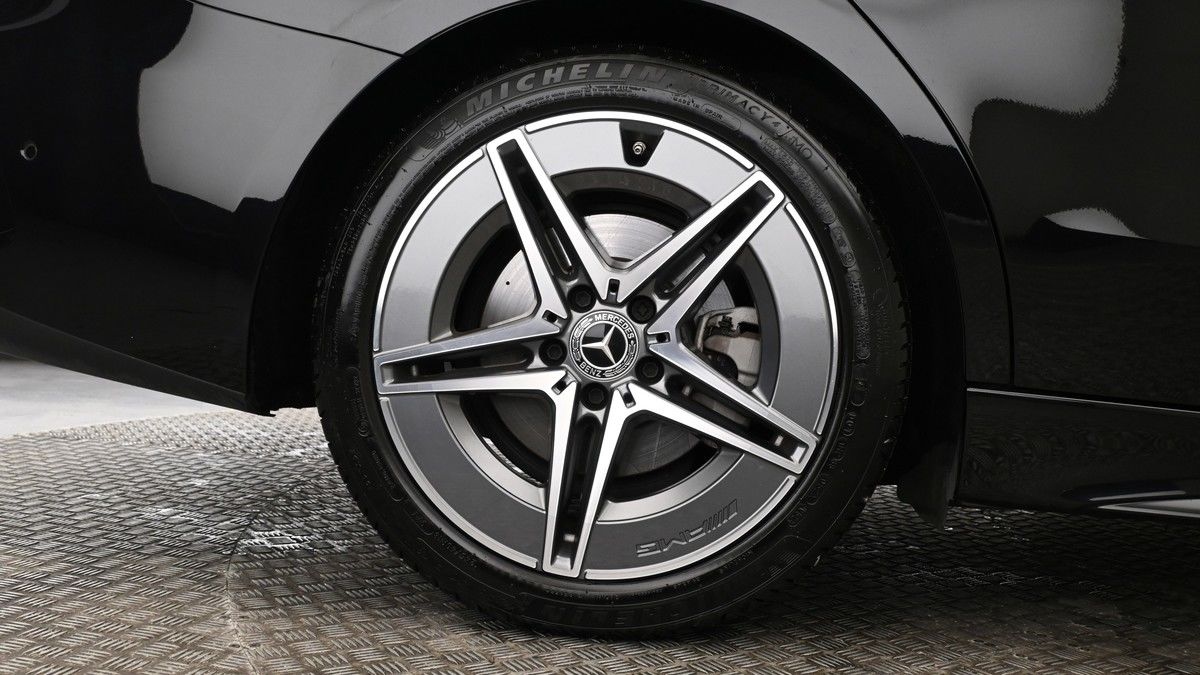 Mercedes-Benz C Class Image 9
