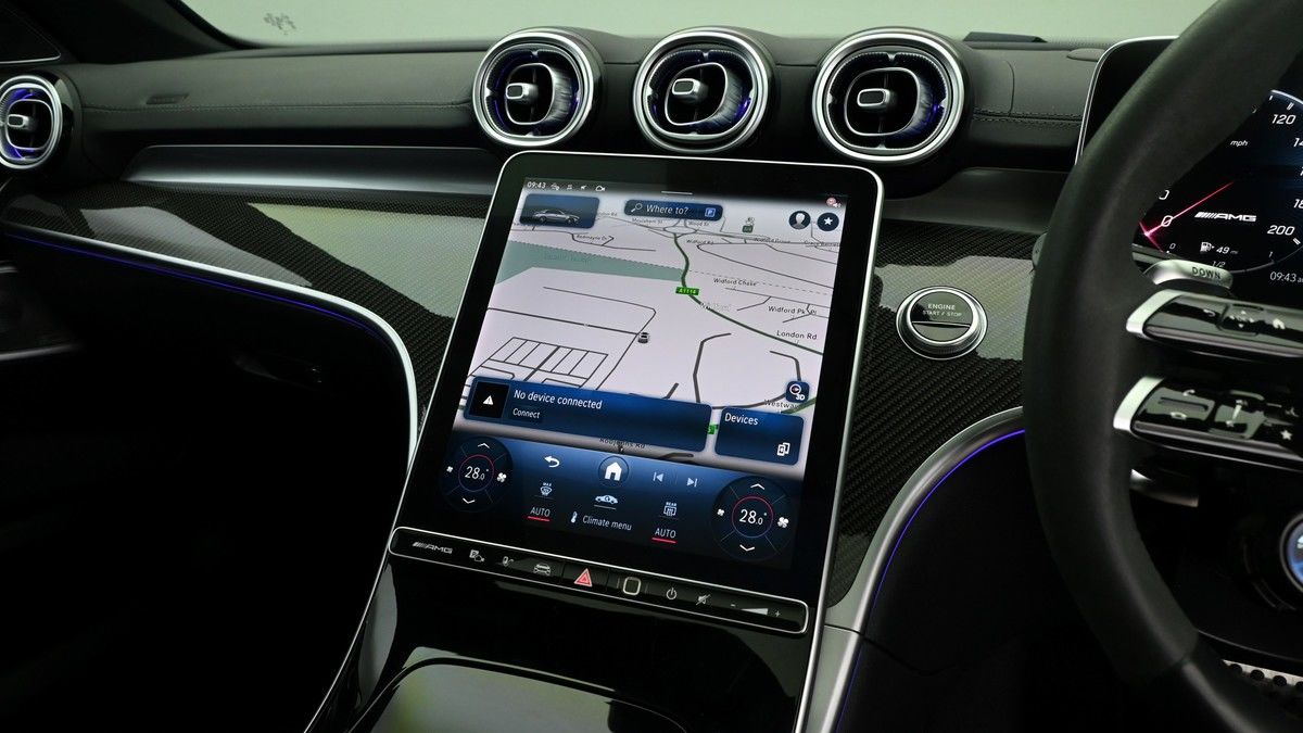 Mercedes-Benz C Class Image 11
