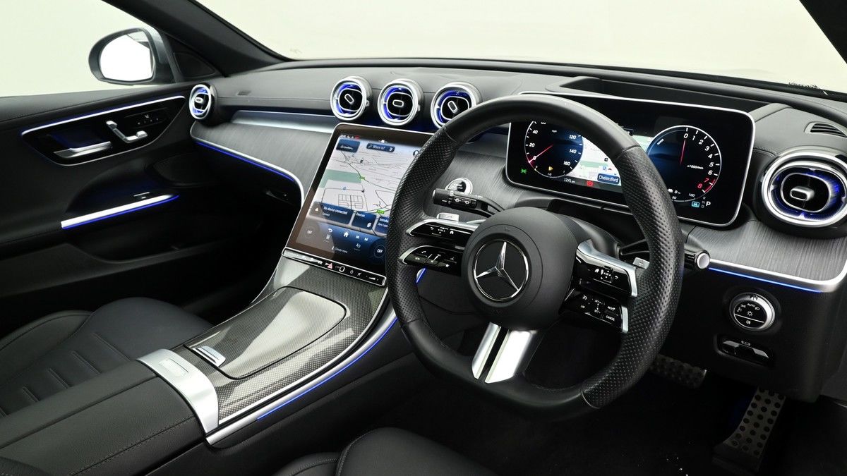 Mercedes-Benz C Class Image 3