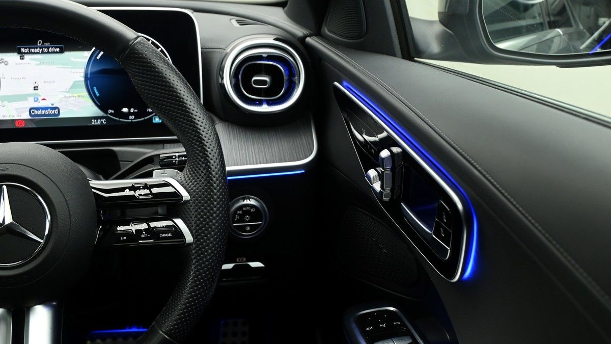 Mercedes-Benz C Class Image 16