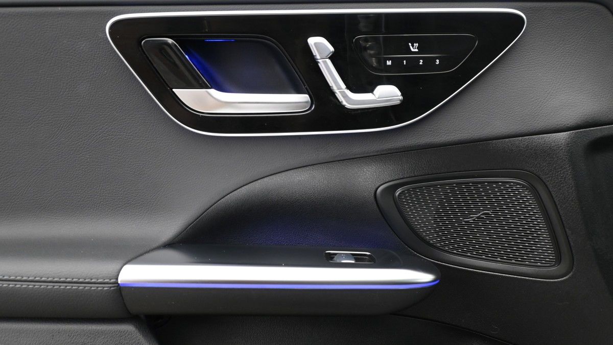 Mercedes-Benz C Class Image 13