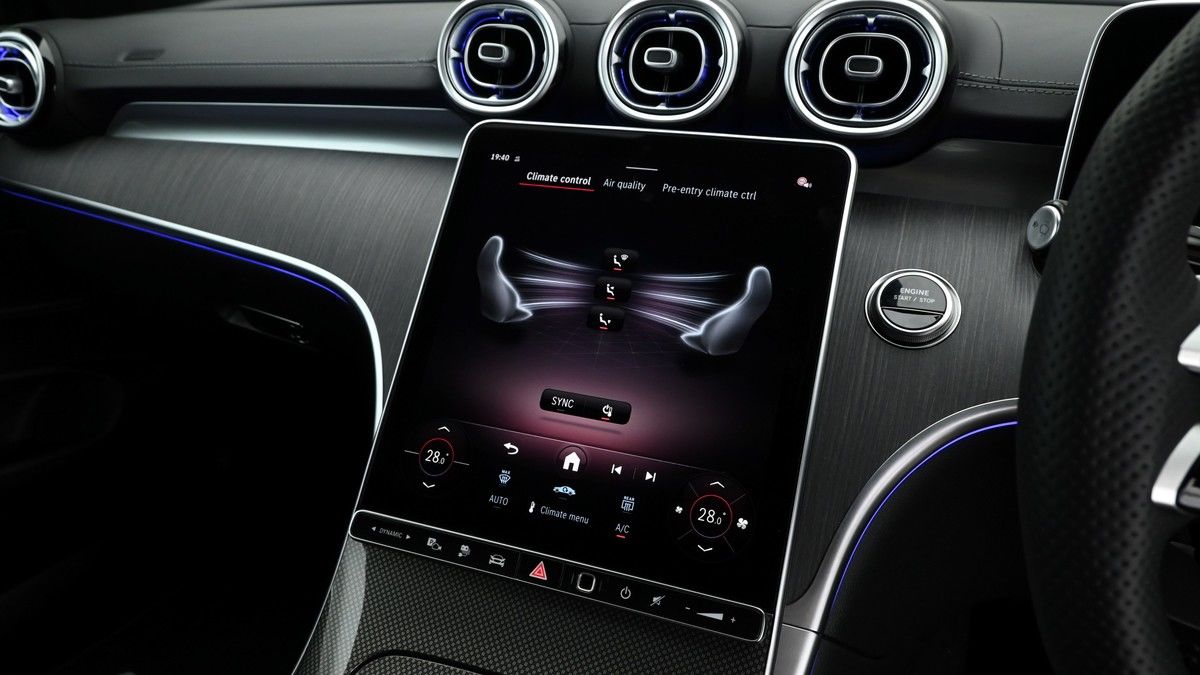 Mercedes-Benz CLE Image 12