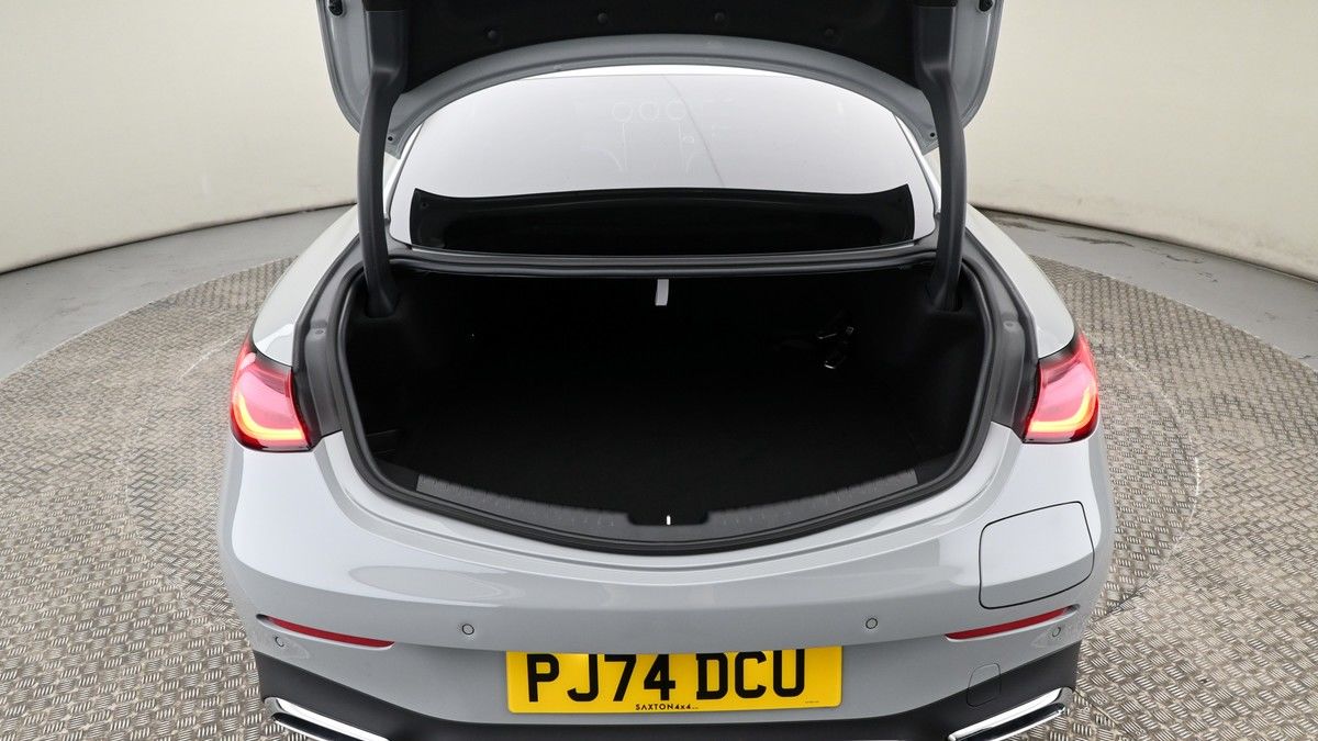 Mercedes-Benz CLE Image 10