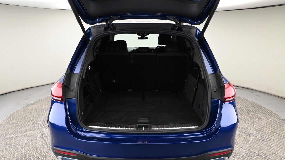 Mercedes-Benz GLE Image 9