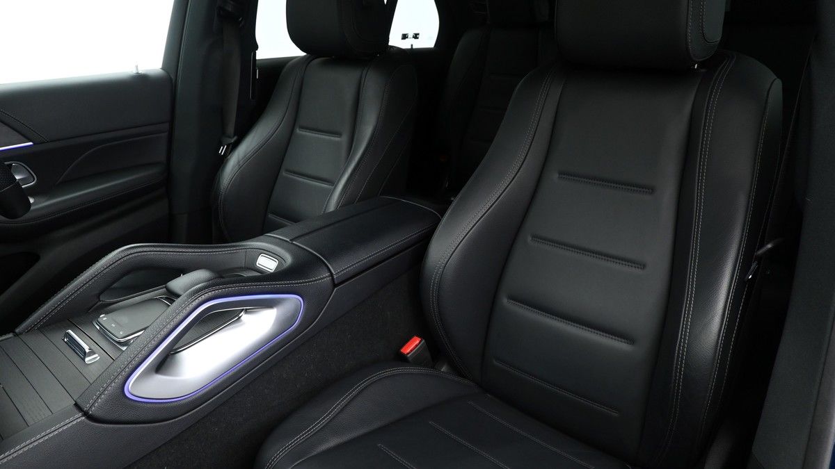 Mercedes-Benz GLE Image 3
