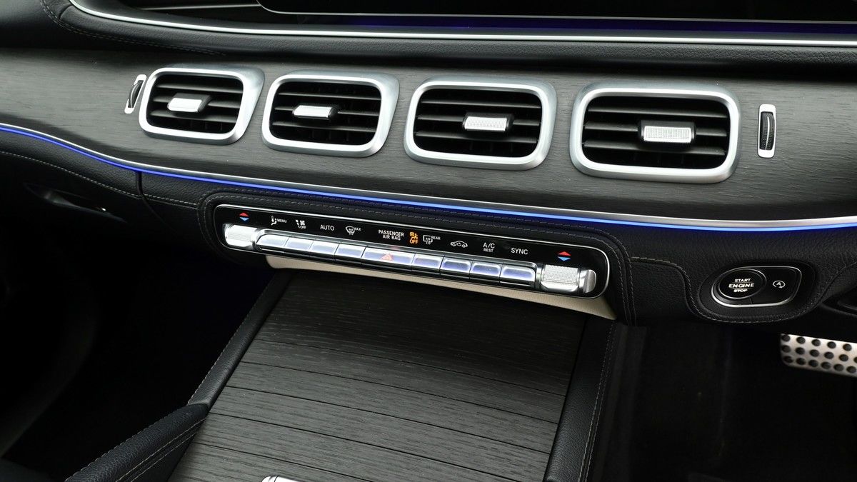 Mercedes-Benz GLE Image 12