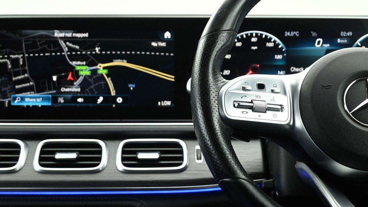 Mercedes-Benz GLE Image 14