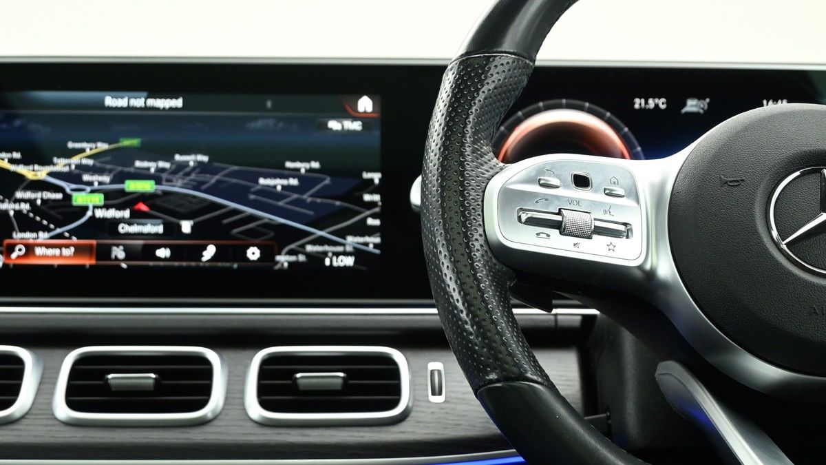 Mercedes-Benz GLE Image 15
