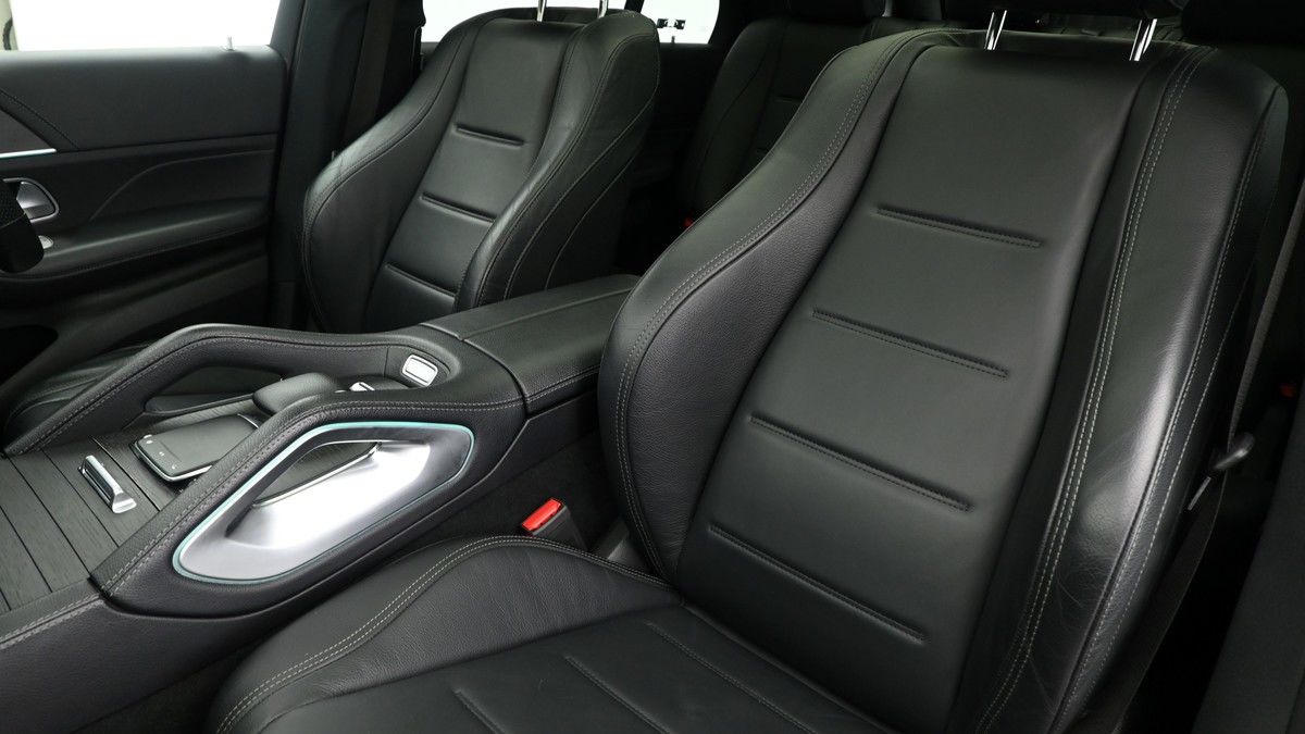 Mercedes-Benz GLE Image 4