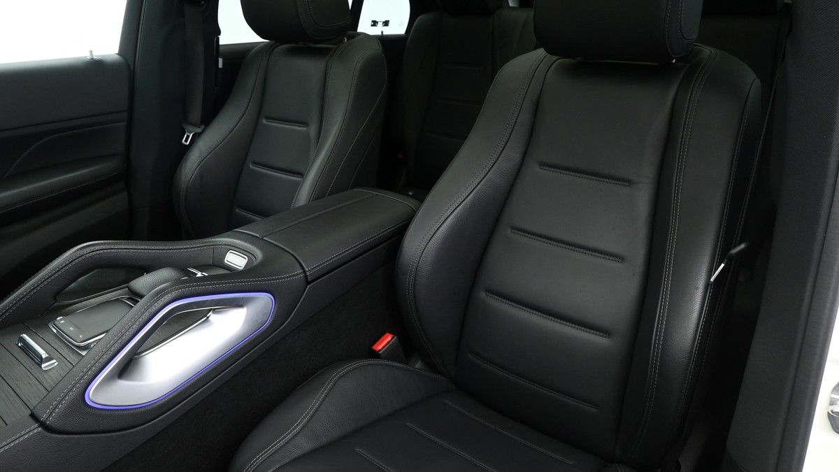 Mercedes-Benz GLE Image 4