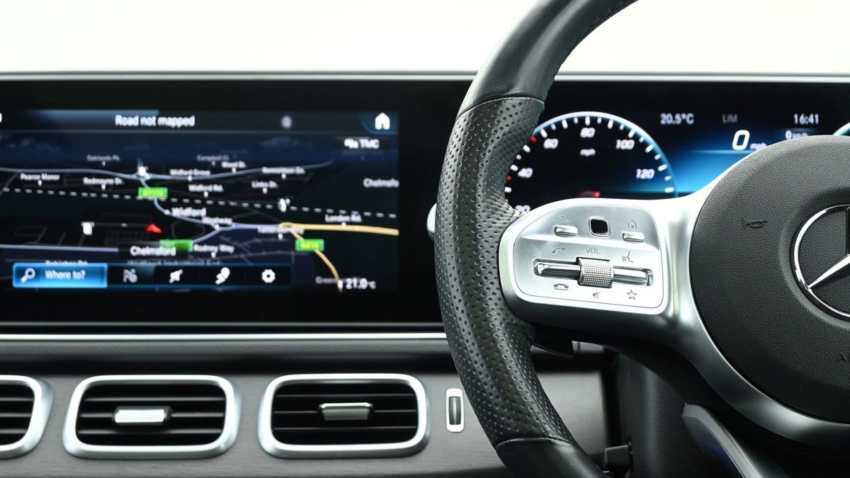 Mercedes-Benz GLE Image 15