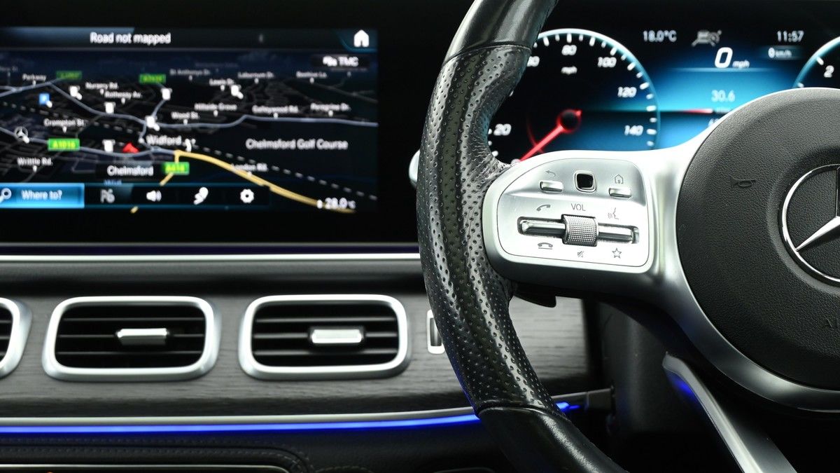 Mercedes-Benz GLE Image 15