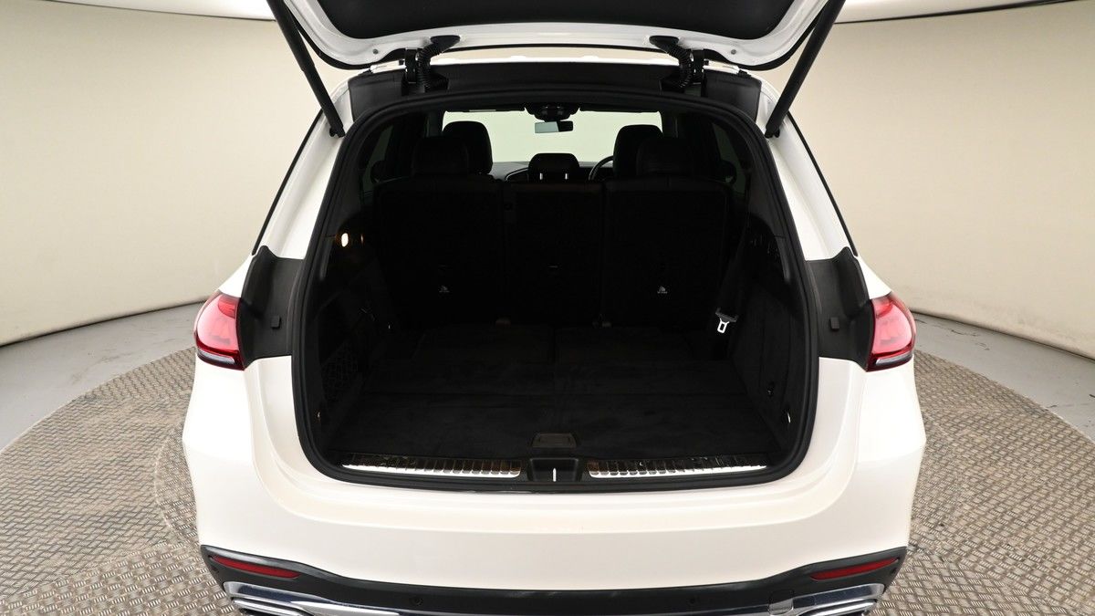 Mercedes-Benz GLE Image 9