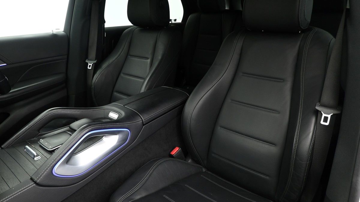 Mercedes-Benz GLE Image 3