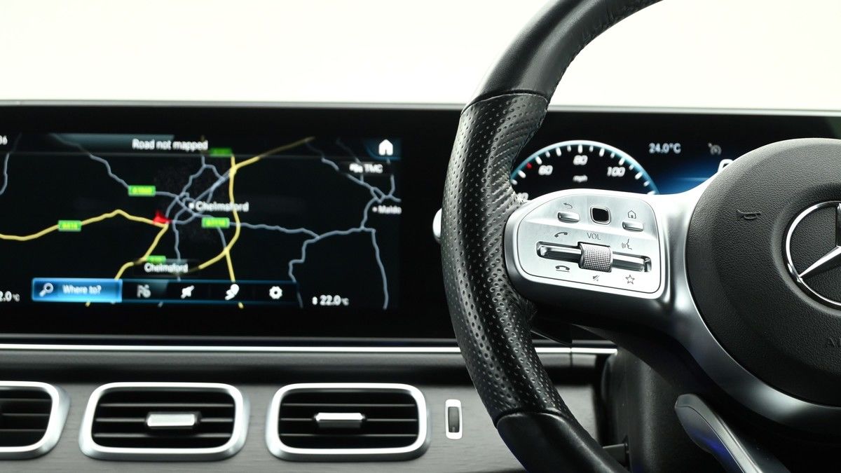 Mercedes-Benz GLE Image 14