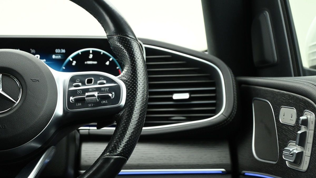 Mercedes-Benz GLE Image 15