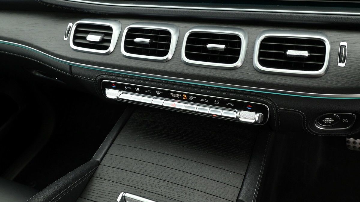 Mercedes-Benz GLE Image 12