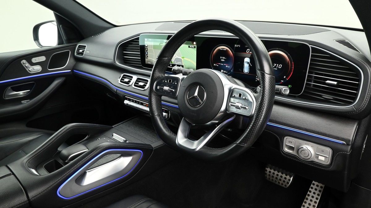 Mercedes-Benz GLE Image 3