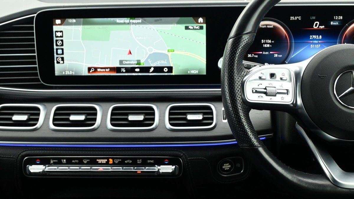 Mercedes-Benz GLE Image 15