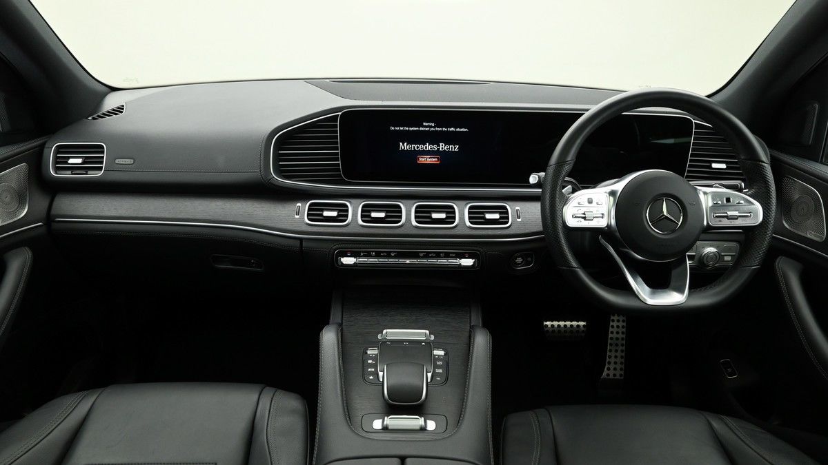 Mercedes-Benz GLE Image 14