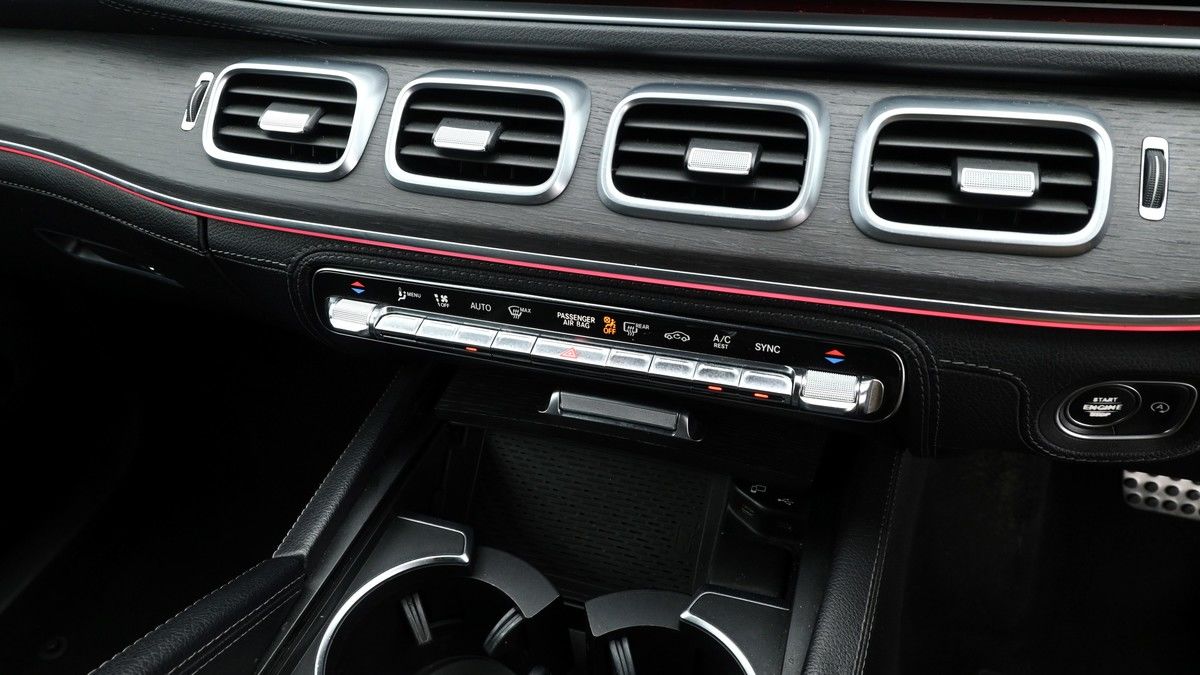 Mercedes-Benz GLE Image 12
