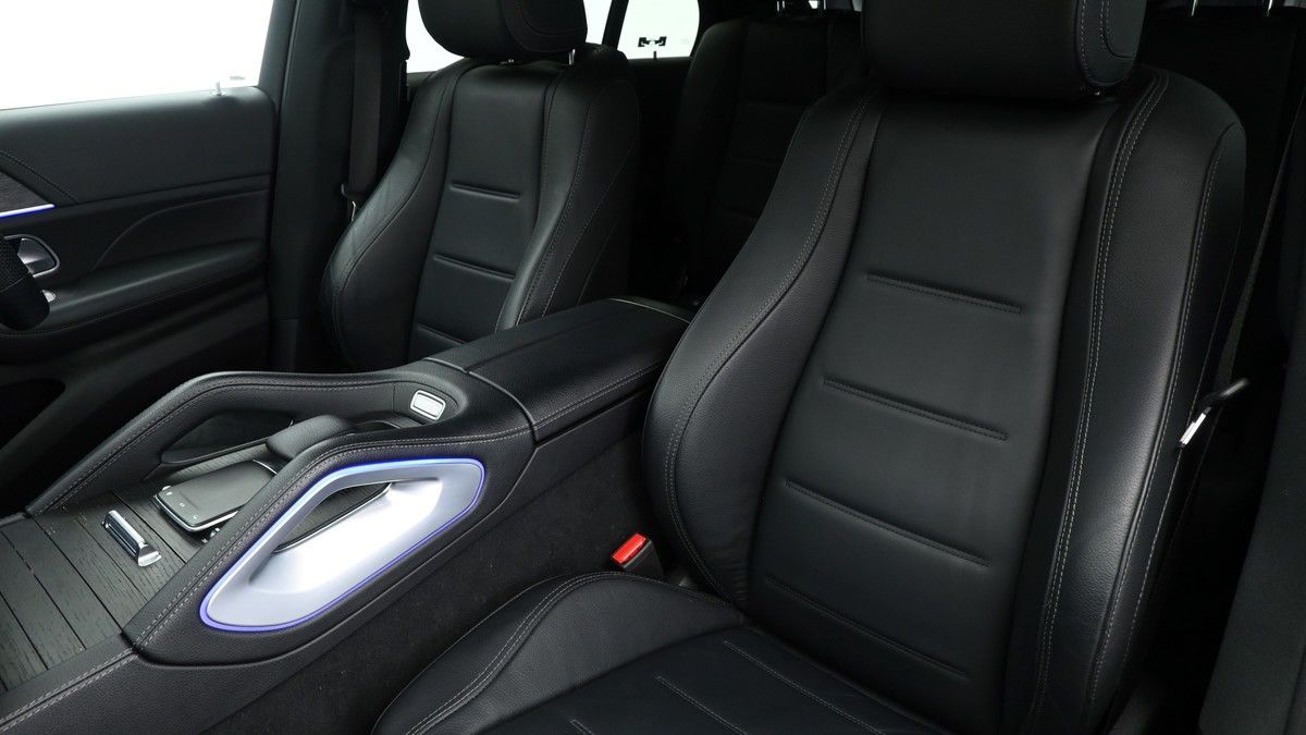 Mercedes-Benz GLE Image 3